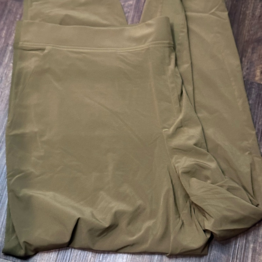 Athleta Olive Green Pants - Picture 4 of 5